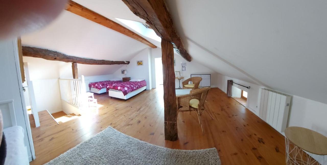 Bed and Breakfast La Bruyère - chez Martine à Appy Extérieur photo
