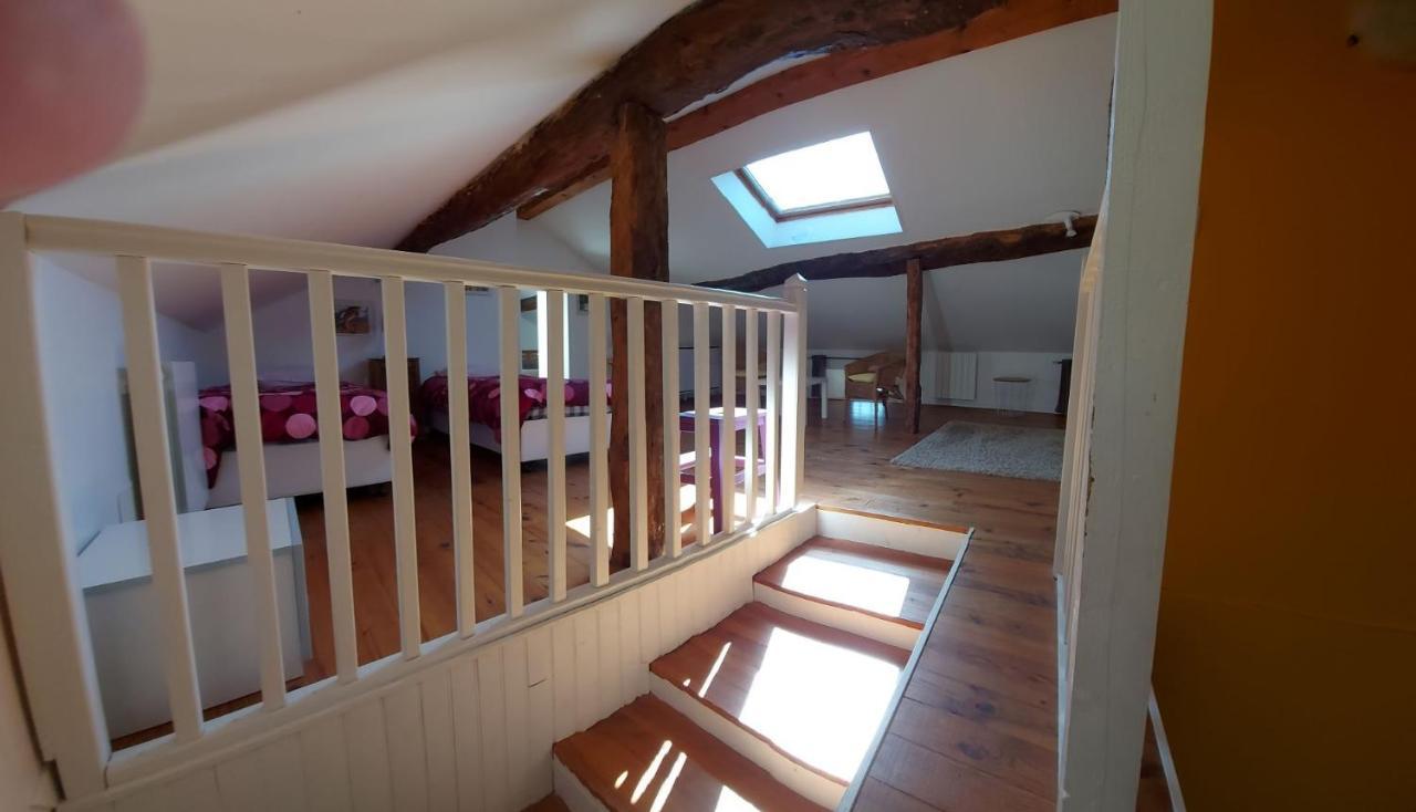 Bed and Breakfast La Bruyère - chez Martine à Appy Extérieur photo